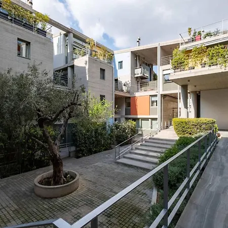 Award-winning White-spot Apartment *