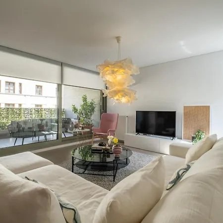 Apartment Award-winning White-spot *