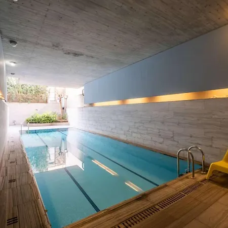 Award-winning White-spot Apartment *