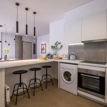 Apartment Award-winning White-spot Athens