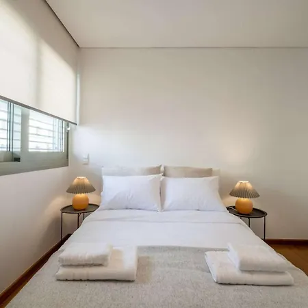 Apartment Award-winning White-spot